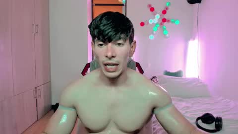 Snapshot of luisfernikesportboy chatting on December 2, 2025, 10:38 pm Luis Fer PVT IS OPEN online show from December 2, 2025, 10:38 pm