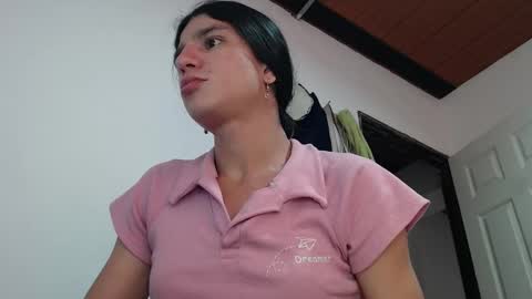 Snapshot of luisitahott chatting on February 19, 2026, 9:44 pm Luisita online show from February 19, 2026, 9:44 pm