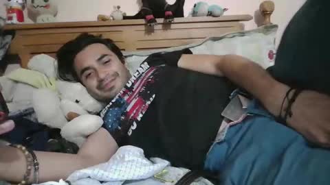 luismiastarot online show from November 20, 2025, 2:12 am