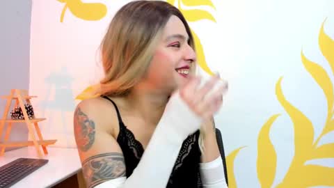 Snapshot of lukacastillo chatting on October 22, 2025, 9:14 pm Luka Castillo online show from October 22, 2025, 9:14 pm