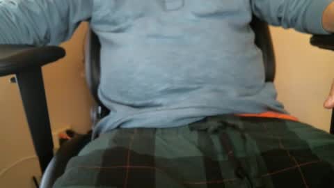 Snapshot of luke7711 chatting on January 4, 2025, 1:53 pm luke7711 online show from January 4, 2025, 1:53 pm