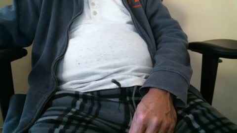 Snapshot of luke7711 chatting on January 20, 2025, 2:14 pm luke7711 online show from January 20, 2025, 2:14 pm