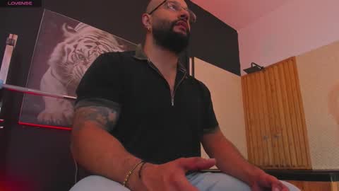 LUKE online show from November 7, 2025, 11:32 am