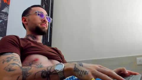 Snapshot of luke_davis01 chatting on February 15, 2025, 1:05 pm LUKE online show from February 15, 2025, 1:05 pm