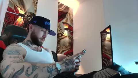 Snapshot of luke_davis01 chatting on January 7, 2026, 1:13 pm LUKE online show from January 7, 2026, 1:13 pm