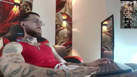 Snapshot of luke_davis01 chatting on February 4, 2026, 1:06 pm LUKE online show from February 4, 2026, 1:06 pm