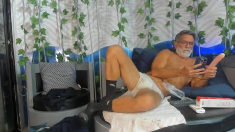 Luke Crews online show from February 8, 2025, 10:19 pm