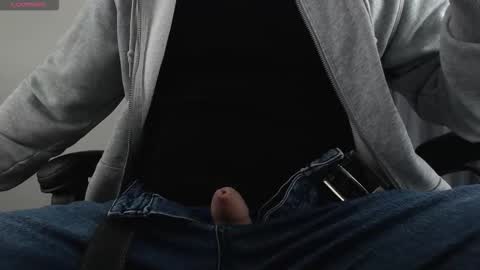 Snapshot of lukkee30 chatting on December 18, 2025, 12:22 pm Sir Alex online show from December 18, 2025, 12:22 pm