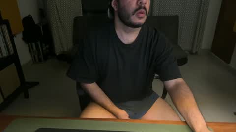 Snapshot of lukko33 chatting on February 8, 2025, 3:30 am lukko33 online show from February 8, 2025, 3:30 am