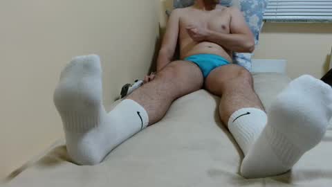 Snapshot of lukx66 chatting on October 19, 2025, 5:46 pm Luke online show from October 19, 2025, 5:46 pm