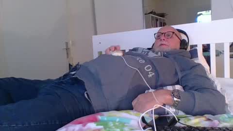 luley58 online show from January 6, 2025, 6:47 am