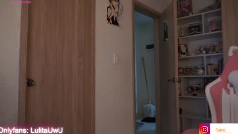 Snapshot of lulitauwu chatting on January 5, 2025, 4:25 am lulitauwu online show from January 5, 2025, 4:25 am