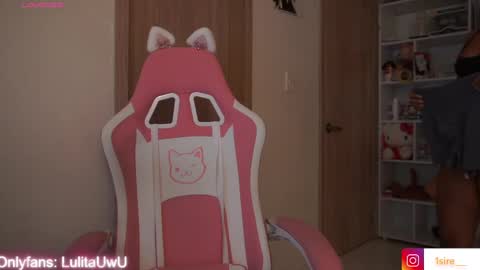 Snapshot of lulitauwu chatting on March 7, 2025, 4:02 am lulitauwu online show from March 7, 2025, 4:02 am