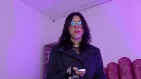 Cookie  online show from November 14, 2025, 12:04 pm