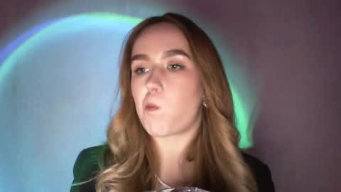 Lulu Baby18 online show from February 6, 2025, 6:56 pm