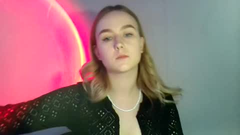 Lulu Baby18 online show from February 23, 2025, 7:22 am