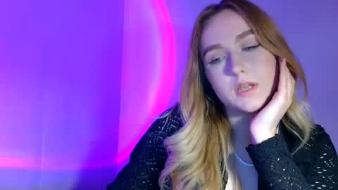 Lulu Baby18 online show from March 9, 2025, 10:19 am