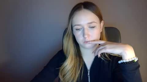 Snapshot of lulu_baby1 chatting on February 6, 2026, 7:28 pm Lulu Baby18 online show from February 6, 2026, 7:28 pm