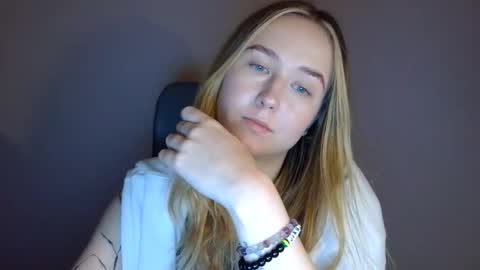 Snapshot of lulu_baby1 chatting on February 24, 2026, 8:18 pm Lulu Baby18 online show from February 24, 2026, 8:18 pm