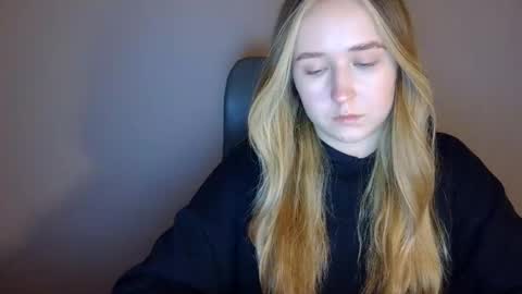 Snapshot of lulu_baby1 chatting on February 25, 2026, 9:13 pm Lulu Baby18 online show from February 25, 2026, 9:13 pm