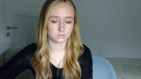 Snapshot of lulu_baby1 chatting on March 3, 2026, 8:04 pm Lulu Baby18 online show from March 3, 2026, 8:04 pm