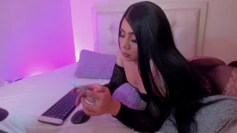 Snapshot of lulu_exotic chatting on February 27, 2025, 12:34 pm BRENDA TATIANA online show from February 27, 2025, 12:34 pm