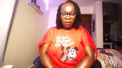 lulu_sparks1 online show from July 3, 2026, 7:15 am