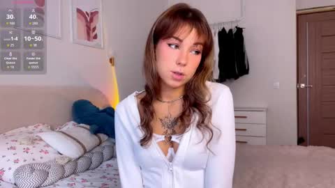 Snapshot of luluberryx chatting on May 22, 2026, 2:19 am lulu berry online show from May 22, 2026, 2:19 am