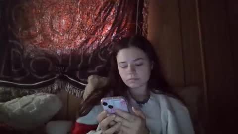 Snapshot of lulupixxx chatting on January 23, 2025, 9:18 pm Connie online show from January 23, 2025, 9:18 pm