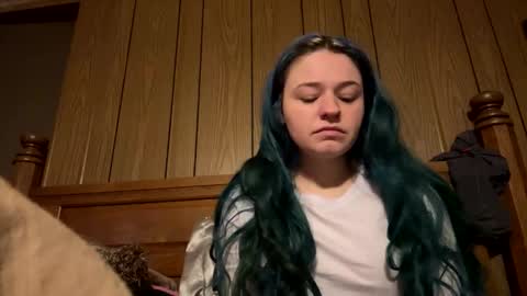 Snapshot of lulupixxx chatting on December 16, 2025, 1:05 pm Connie online show from December 16, 2025, 1:05 pm