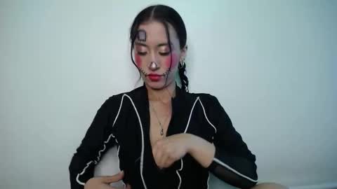 Snapshot of luly_blue chatting on October 28, 2025, 4:49 am Luly online show from October 28, 2025, 4:49 am