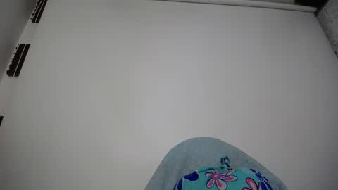 Snapshot of luly_blue chatting on November 30, 2025, 5:22 am Luly online show from November 30, 2025, 5:22 am