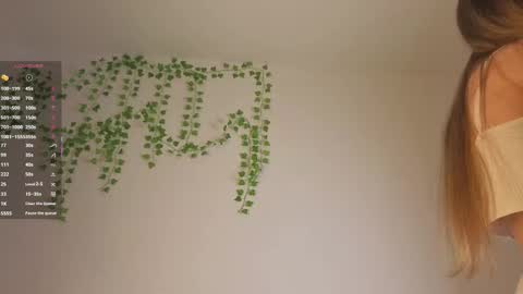 Kate online show from November 11, 2025, 8:03 am