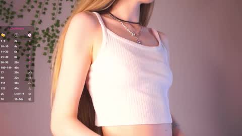 Kate online show from November 23, 2025, 8:14 am