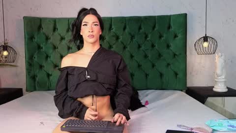 Snapshot of lumars_ chatting on December 12, 2024, 8:10 pm Lumars online show from December 12, 2024, 8:10 pm