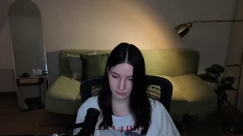 Snapshot of lumina_dark chatting on July 9, 2026, 3:27 pm Lumi online show from July 9, 2026, 3:27 pm
