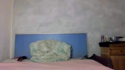 Snapshot of lumivex chatting on November 26, 2025, 3:35 pm lumivex online show from November 26, 2025, 3:35 pm