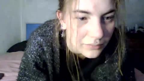 Snapshot of lumivex chatting on November 28, 2025, 7:05 pm lumivex online show from November 28, 2025, 7:05 pm