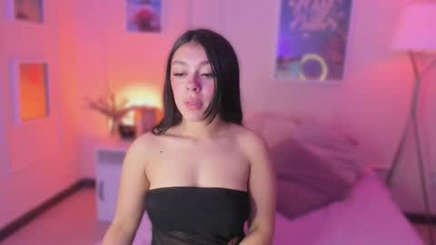 Snapshot of lummii_ chatting on March 21, 2026, 7:50 pm lummii_ online show from March 21, 2026, 7:50 pm