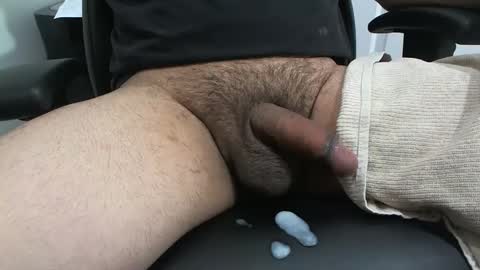 Snapshot of lun_cum chatting on March 12, 2025, 2:09 am lun_cum online show from March 12, 2025, 2:09 am