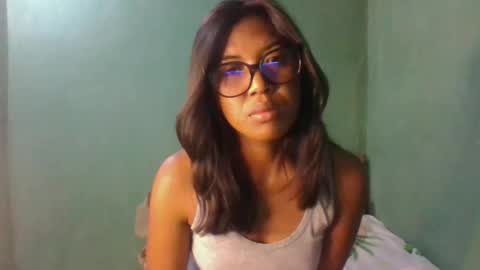 Snapshot of luna8184 chatting on March 5, 2026, 4:47 pm luna8184 online show from March 5, 2026, 4:47 pm