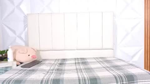 Snapshot of luna__grace chatting on November 5, 2025, 8:20 pm LUNA GRACE online show from November 5, 2025, 8:20 pm