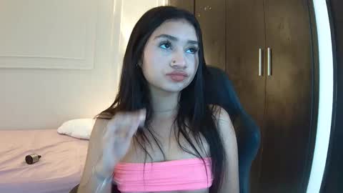 Snapshot of luna_and_banji chatting on October 17, 2025, 9:06 pm luna and banji online show from October 17, 2025, 9:06 pm