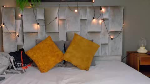 Snapshot of luna_and_jackson_ chatting on May 20, 2026, 3:02 am Luna Jackson online show from May 20, 2026, 3:02 am