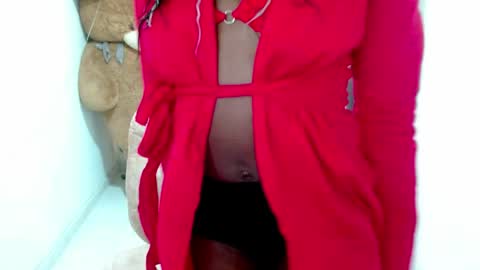 Snapshot of luna_bella882689 chatting on May 26, 2026, 3:52 pm luna_bella882689 online show from May 26, 2026, 3:52 pm
