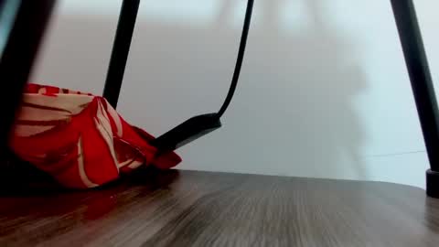Snapshot of luna_bella882689 chatting on May 30, 2026, 1:30 pm luna_bella882689 online show from May 30, 2026, 1:30 pm