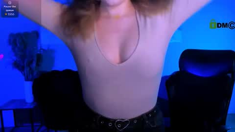 Snapshot of luna_berryy chatting on March 3, 2026, 8:26 pm luna_berryy online show from March 3, 2026, 8:26 pm