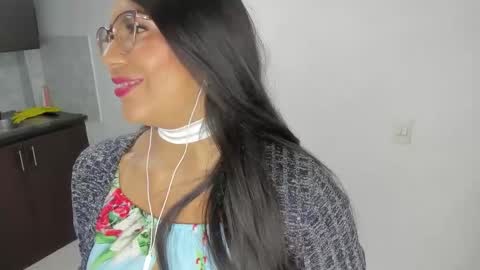 Snapshot of luna_dumont chatting on March 21, 2026, 11:04 am luna online show from March 21, 2026, 11:04 am