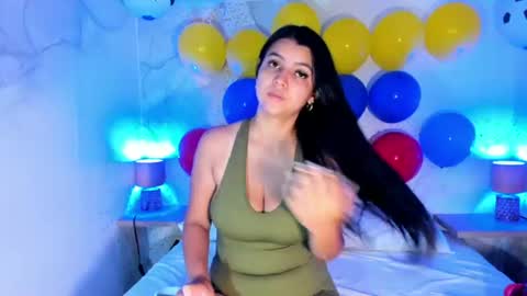 luna_ferrari online show from June 19, 2026, 1:15 pm