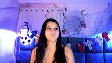 luna_ferrari online show from June 27, 2026, 11:59 am